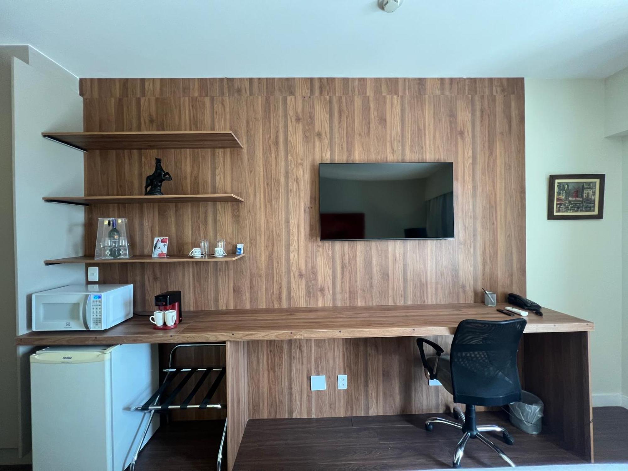 Hotel Ibirapuera Moema Uh1808 — Photos 1